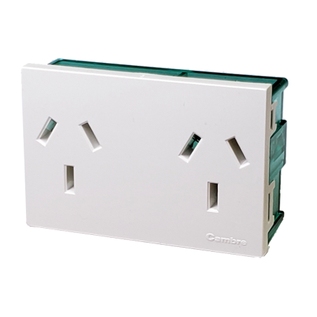 Modulo Toma Doble Bip.C/Tierra "Easyfit"  Blanco 6997 Cambre