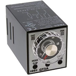 Timer Multifuncion IDEC GT3A-2EAD24 24 V ca/cc, 0,05s..180h